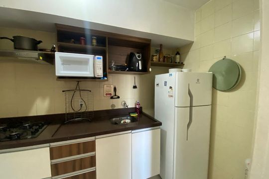 Cozinha de apartamento à venda com 2 quartos, 68m² em Centro Histórico, Porto Alegre