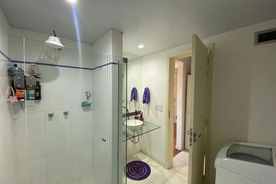 Área de serviço de apartamento à venda com 2 quartos, 68m² em Centro Histórico, Porto Alegre