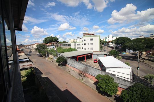 Vista de apartamento à venda com 3 quartos, 79m² em Santa Cruz, Contagem