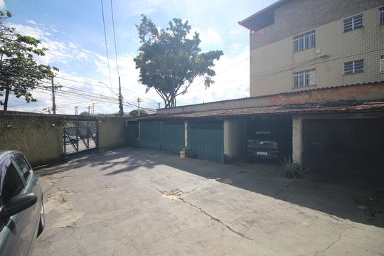 Área comum de apartamento à venda com 3 quartos, 79m² em Santa Cruz, Contagem