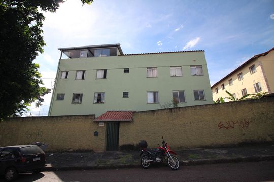 Fachada de apartamento à venda com 3 quartos, 79m² em Santa Cruz, Contagem