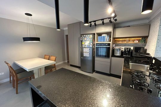 Cozinha de casa de condomínio à venda com 3 quartos, 216m² em Centro, São Bernardo do Campo