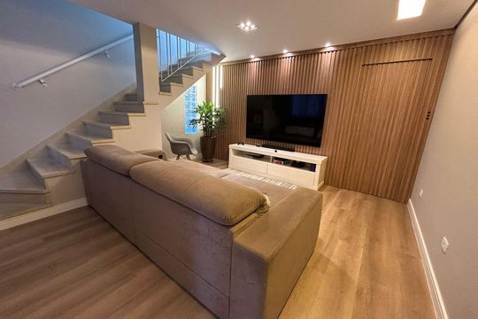 Sala de casa de condomínio à venda com 3 quartos, 216m² em Centro, São Bernardo do Campo