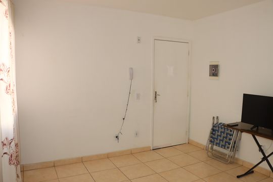 Apartamento para alugar com 2 quartos, 48m² em Jardim Arco-iris, Cotia