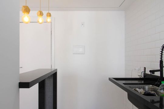 Cozinha  de apartamento à venda com 2 quartos, 46m² em Vila Plana, São Paulo