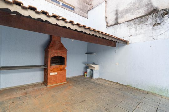 Churrasqueira e Área de Serviço de casa para alugar com 3 quartos, 202m² em Vila Nova Curuca, São Paulo