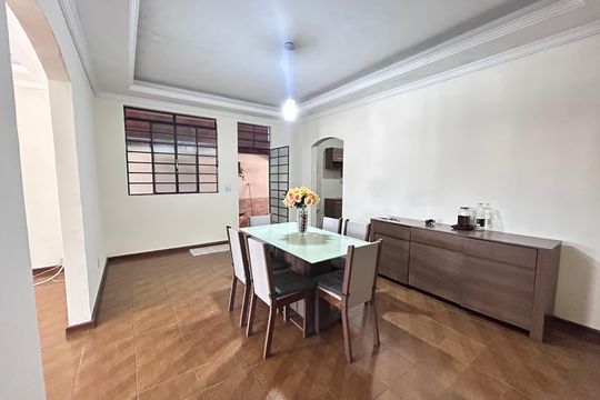 Casa para alugar com 3 quartos, 220m² em Acaiaca, Belo Horizonte