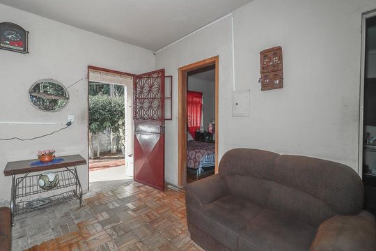 Sala de casa à venda com 3 quartos, 110m² em Passo das Pedras, Porto Alegre