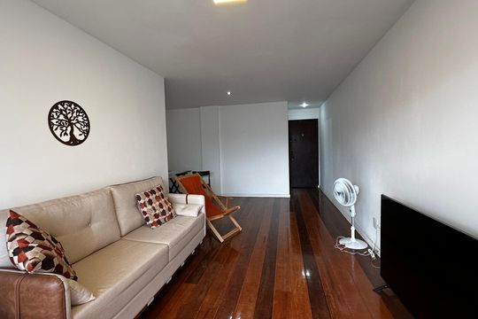 Sala de apartamento à venda com 2 quartos, 86m² em Rec dos Bandeirante, Rio de Janeiro