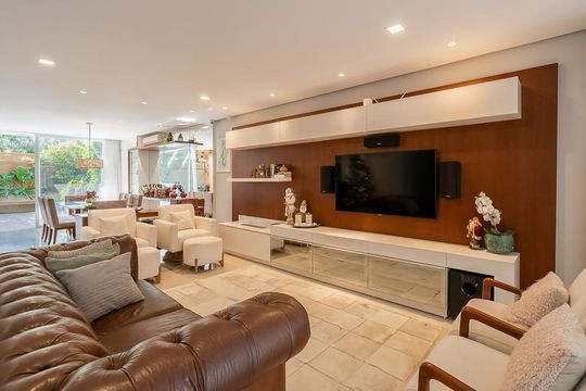 Casa de Condomínio à venda com 4 quartos, 275m² em Sarandi, Porto Alegre