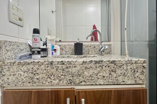 Banheiro da Suíte de apartamento à venda com 1 quarto, 45m² em Jardim Nova Europa, Campinas