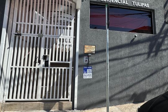 Fachada com PLACA de apartamento à venda com 2 quartos, 50m² em Santa Maria, Osasco