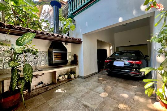 Casa à venda com 4 quartos, 266m² em Urca, Rio de Janeiro