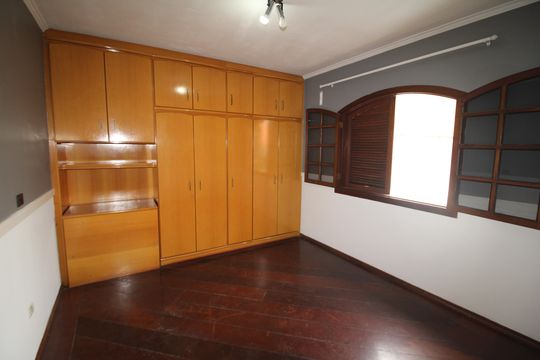 Quarto 3 de casa à venda com 2 quartos, 207m² em Parque Sao Domingos, São Paulo