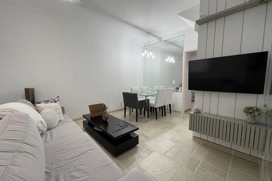 Sala de casa à venda com 3 quartos, 141m² em Rio Pequeno, São Paulo