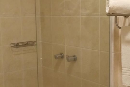 Banheiro de apartamento para alugar com 1 quarto, 55m² em Centro, Santo André