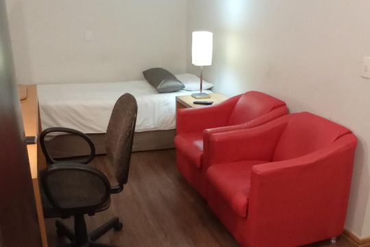 Sala de apartamento para alugar com 1 quarto, 55m² em Centro, Santo André