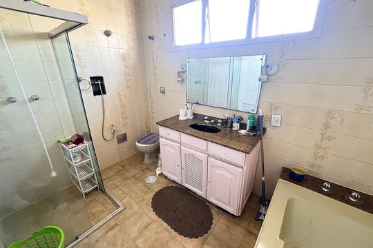 Banheiro - torneira de casa à venda com 4 quartos, 450m² em Jardim Sao Paulo(zona Norte), São Paulo