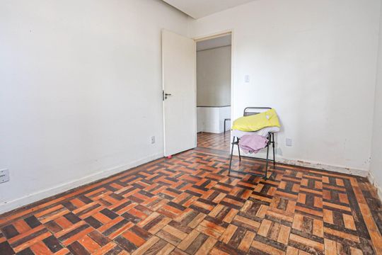 Quarto de casa para alugar com 1 quarto, 196m² em Petrópolis, Porto Alegre