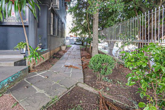Área Comum de casa à venda com 1 quarto, 196m² em Petrópolis, Porto Alegre
