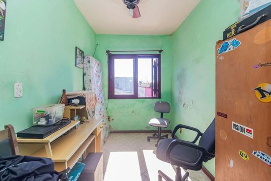 Quarto 3 de casa para alugar com 3 quartos, 250m² em Sarandi, Porto Alegre