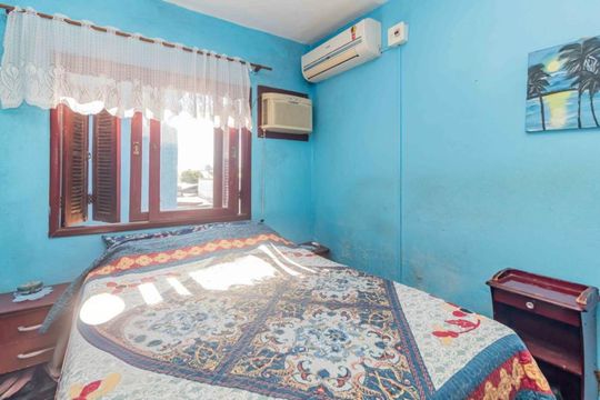 Quarto 2 de casa para alugar com 3 quartos, 250m² em Sarandi, Porto Alegre