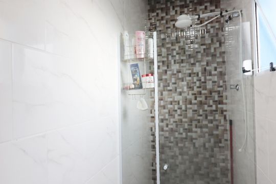Banheiro Social de casa à venda com 3 quartos, 50m² em Jardim Cipreste, São Bernardo do Campo