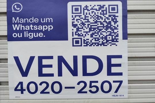 Fachada de casa à venda com 3 quartos, 132m² em Penha de França, São Paulo