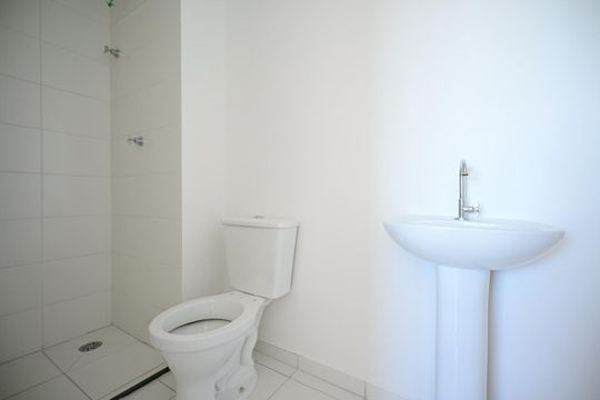 Banheiro Suíte  de apartamento para alugar com 1 quarto, 27m² em Morumbi, São Paulo