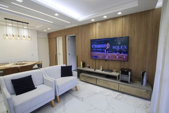 Sala de apartamento à venda com 3 quartos, 176m² em Vila Monumento, São Paulo