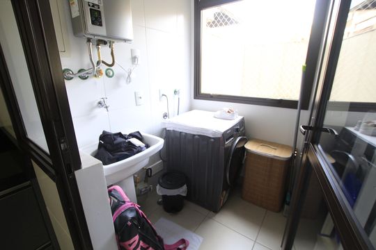 Área de Serviço de apartamento à venda com 3 quartos, 176m² em Vila Monumento, São Paulo