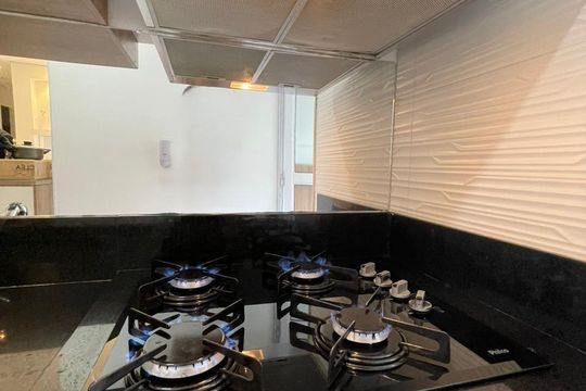 Cozinha de apartamento à venda com 2 quartos, 55m² em Jardim Caboré, São Paulo
