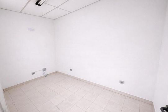 Quarto de casa à venda com 3 quartos, 325m² em Vila da Saúde, São Paulo
