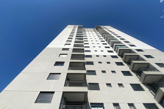 Fachada do bloco de apartamento para alugar com 2 quartos, 38m² em Centro, Osasco