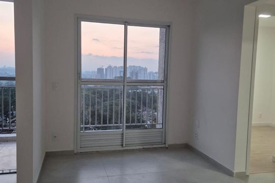 Sala de apartamento para alugar com 2 quartos, 39m² em Boaçava, São Paulo