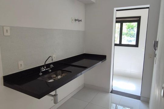 Cozinha de apartamento à venda com 1 quarto, 87m² em Vila Progredior, São Paulo