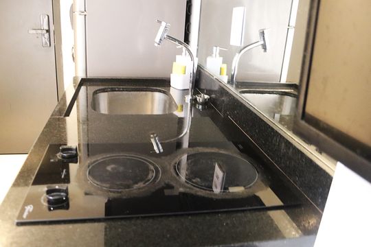 Cozinha de kitnet/studio à venda com 1 quarto, 24m² em Consolação, São Paulo
