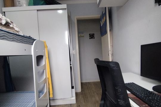 Quarto de apartamento à venda com 2 quartos, 50m² em Parque Erasmo Assunção, Santo André