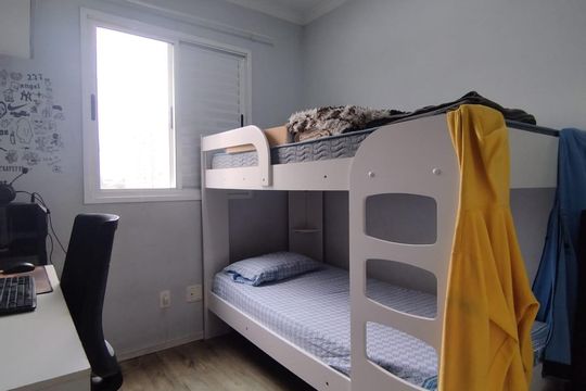 Quarto de apartamento à venda com 2 quartos, 50m² em Parque Erasmo Assunção, Santo André