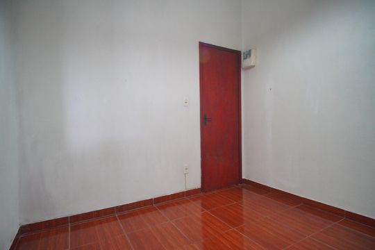 Quarto 1 de casa à venda com 2 quartos, 42m² em Santa Teresa, São Leopoldo