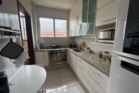 Apartamento para alugar com 4 quartos, 160m² em Serra, Belo Horizonte