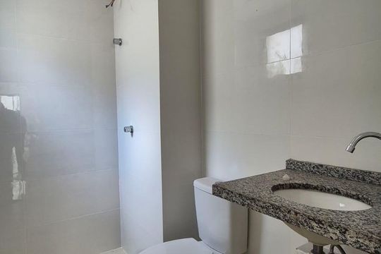 Banheiro de apartamento à venda com 1 quarto, 30m² em Vila Matilde, São Paulo