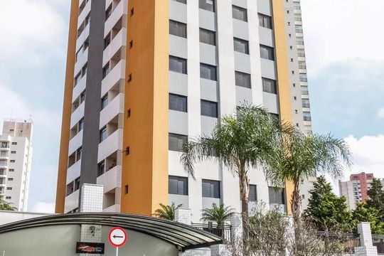 Fachada de apartamento para alugar com 2 quartos, 60m² em Vila Bertioga, São Paulo