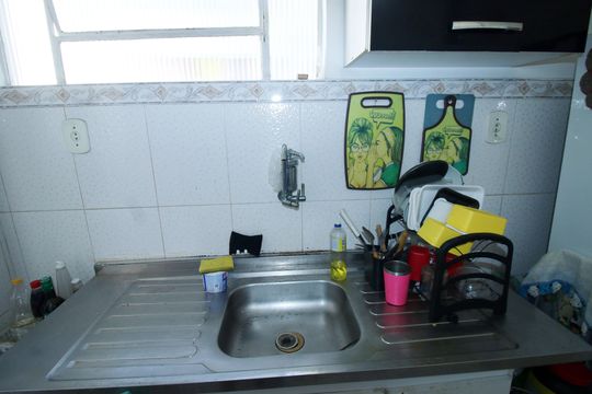 Cozinha de apartamento para alugar com 3 quartos, 150m² em Olaria, Rio de Janeiro