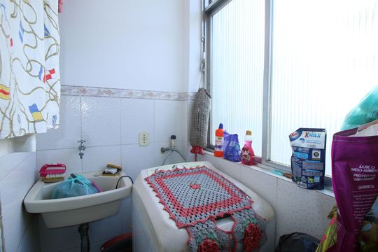 Área de Serviço de apartamento para alugar com 3 quartos, 150m² em Olaria, Rio de Janeiro