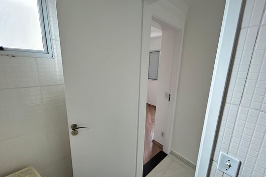 Banheiro de apartamento à venda com 2 quartos, 45m² em Ponte Grande, Guarulhos