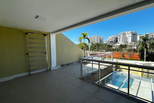 Varanda da Suíte 1 de casa de condomínio à venda com 4 quartos, 500m² em Barra da Tijuca, Rio de Janeiro