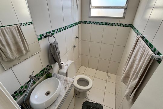 Banheiro de apartamento à venda com 3 quartos, 62m² em Ponte Sao Joao, Jundiaí