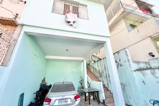Garagem de casa à venda com 5 quartos, 230m² em Lauzane Paulista, São Paulo