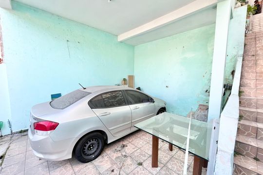 Garagem de casa à venda com 5 quartos, 230m² em Lauzane Paulista, São Paulo